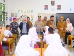 Kapolda Sulsel Bersama Pj Gubernur Pantau Pemberian Makan Siang Gratis Bergizi di SMAN 9 Jeneponto