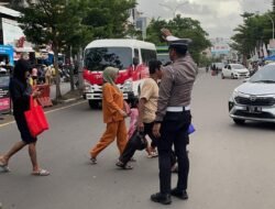 Hiruk-Pikuk Pelabuhan Soekarno Hatta, Satlantas Polres Pelabuhan Makassar Hadir untuk Keamanan Masyarakat