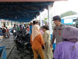 Antisipasi Cuaca Ekstrem, Polisi di Kepulauan Sangkarrang Imbau Warga Selalu Gunakan Life Jacket