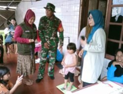 Babinsa Koramil 03/Bontonompo Dampingi Kegiatan Posyandu di Wilayah Binaan