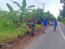 Bulan Puasa tidak Menyurutkan Semangat Babinsa Koramil 1409-08/Bontonompo untuk Kerja Bakti Bersihkan Lingkungan Bersama Warga