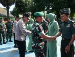 Acara Kenaikan pangkat Personel Kodim 1409/Gowa periode 01/04/25 dipimpin oleh Dandim 1409/Gowa, dihadiri oleh Bapak Kapolres Gowa dan para PJU Polres Gowa