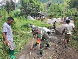 Guna Memupuk Kebersamaan TNI,Sertu Arifuddin laksanakan Kegiatan Karya Bakti