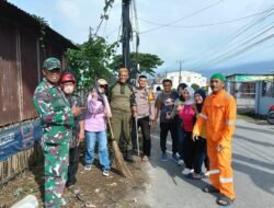 Babinsa bersama Warga dan Pemdes Kegiatan Karya Bakti