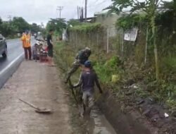 Babinsa Desa Sunggumanai laksanakan Kegiatan Karya Bakti bersama Warga Binaan