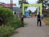 Babinsa dan Warga Kompak lakukan Kerja Bakti Membersihkan Drainase