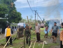 Membina semangat Gotong Royong, Babinsa bersama warga Laksanakan Karya Bhakti