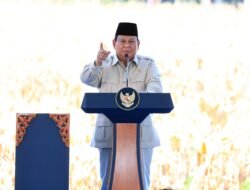 Presiden Apresiasi Peran Polri dan Koperasi dalam Panen Raya Jagung di Bengkayang
