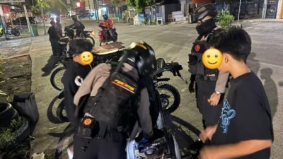 Jaga Malam Kota Tetap Aman, Satsamapta Polres Pelabuhan Makassar Gencarkan Patroli KYRD