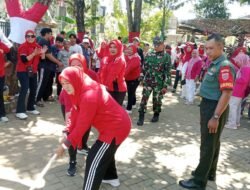 Semarak HUT RI Ke-80, Babinsa Kodim 1409/Gowa Turun Langsung Meriahkan Kemerdekaan Bersama Masyarakat
