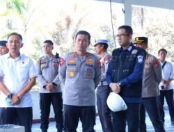 Kapolda Sulsel Pantau Langsung Olah TKP Pembakaran Gedung DPRD Kota Makassar