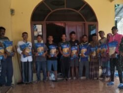 Babinsa dan PPL Gowa Dampingi Petani Taeng, Salurkan Bibit Unggul untuk Ketahanan Pangan