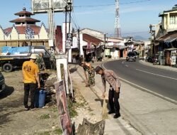 TNI-Polri dan Warga Bersatu Bersihkan Pasar Malino, Wujudkan Lingkungan Bersih dan Sehat