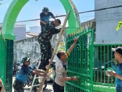 Kainfolahtadam XIV/Hsn Pimpin Karya Bakti Satnonkowil, Wujudkan Kepedulian Lingkungan dan Rumah Ibadah