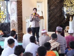 Safari Memakmurkan Masjid: Kapolres Pelabuhan Makassar Ajak Siswa SMP 7 Hidupkan Nilai Iman dan Kamtibmas