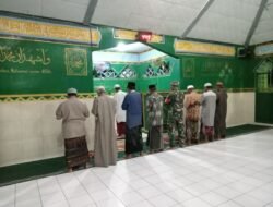 Dengan Sholat Subuh Berjamaah, Babinsa Bontonompo Pererat Silaturahmi dengan Warga Binaan