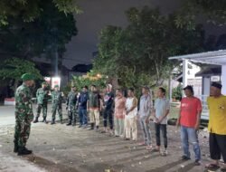 Cipta Kondisi Humanis di Bajeng, Babinsa Pimpin Apel Patroli Gabungan, Waspadai Hoaks Medsos