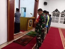 Jaga Kemanunggalan TNI-Rakyat, Babinsa Tinggimoncong Aktif Safari Subuh