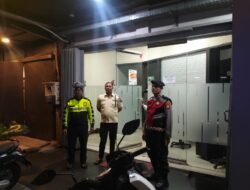 Tak Sekadar Menjaga, Satpolairud Polres Pelabuhan Makassar Juga Melayani dengan Hati