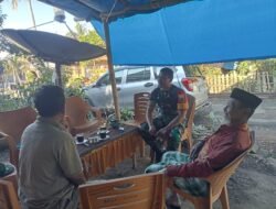 Wujudkan Kemanunggalan TNI-Rakyat, Babinsa Manfaatkan Komsos Ajak Warga Waspada Cuaca Ekstrem