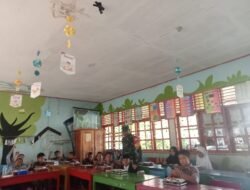 Dukung Gizi Anak Sekolah, Babinsa Tompobulu Kawal Distribusi Makanan Bergizi Gratis Kepada Siswa SDI Center Malakaji