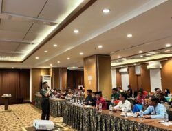 Danramil Bajeng Pimpin Sinergi Tiga Pilar: Ajak Perangkat Lurah Raih Kemanunggalan TNI-Rakyat Demi Keamanan dan Ketenteraman