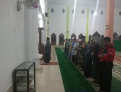 Membangun Sinergi dari Masjid: Aksi Safari Subuh Babinsa Koramil 1409-07/Tompobulu
