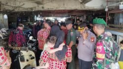 Jelang Ramadan 2026, Danramil Somba Opu Dampingi TPID Gowa Pantau Stabilitas Harga Pangan