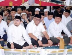 Awali Bulan Ramadan 1447 H : Dandim 1409/Gowa bersama Forkopimda dan Ribuan Warga Tarawih Perdana di Masjid Agung Syech Yusuf