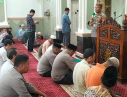 Safari Memakmurkan Masjid Polsek Wajo, Cara Sejuk Jaga Keamanan di Bulan Ramadhan