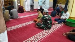 Kemanunggalan di Barisan Shalat: Babinsa Kodim 1409/Gowa Aktifkan Safari Subuh di Somba Opu