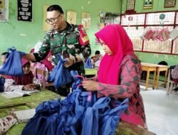 Tingkatkan Gizi Pelajar, Babinsa Koramil 1409-05/Pallangga Kawal Distribusi MBG di Sejumlah Sekolah