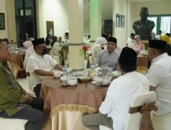 Pererat Kebersamaan Prajurit, Pangdam XIV /Hsn Buka Puasa Bersama di Makorem 143/HO