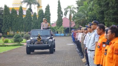 Apel Gelar Pasukan Operasi Ketupat 2026, Kapolda Sulsel: Wujud Komitmen Sinergitas Amankan Idul Fitri 1447 H