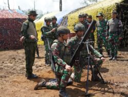 Pastikan Kesiapan Prajurit Penjaga Perbatasan RI–PNG, Pangdam XIV/Hasanuddin Tinjau Latihan Yonif 721/Makassau di Malino