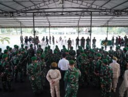 “Suntikan Semangat Jelang Idul Fitri 1447 H! Pangdam XIV/Hasanuddin Serahkan SHU, Moril Prajurit Makin Membara!”