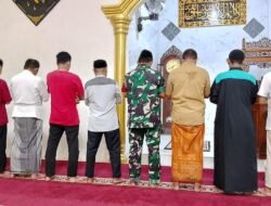 Safari Subuh Babinsa Tompobalang: Bangun Sinergi Spiritual dan Keamanan di Somba Opu