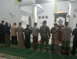 Wujudkan Wilayah Kondusif, Koramil 07/Tompobulu Konsisten Laksanakan Safari Subuh dan Komsos