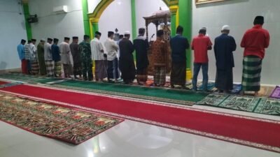 Pererat Silaturahmi di Fajar Hari, Koramil 05/Pallangga Gelar Safari Subuh dan Komsos di Desa Bontoramba