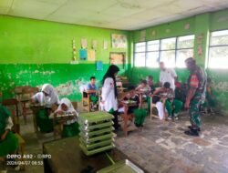 Pastikan Gizi Pelajar Terpenuhi, Babinsa Kodim 1409/Gowa Kawal Distribusi MBG di MIS Muhammadiyah Allu