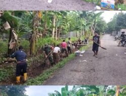 Kuatkan Kemanunggalan, Babinsa Kodim 1409/Gowa dan Warga Gotong Royong Benahi Drainase Desa