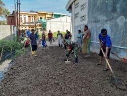 Sinergi Tiga Pilar Tamarunang: Babinsa Kodim 1409/Gowa dan Binmas Kompak Ajak Warga Benahi Jalan Biring Balang
