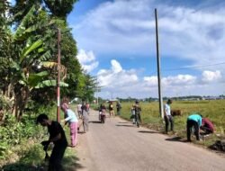 Wujudkan Lingkungan Asri, Babinsa Koramil 1409-05/Pallangga Bersama Warga Gelar Karya Bakti Massal