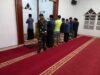 Sinergi di Garis Depan: Babinsa Koramil 1409-04/Tinggimoncong Gelar Safari Subuh Berjamaah dan Komsos di Masjid Sahrul Mubaraq Malino