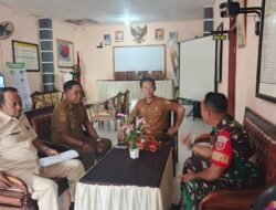 Wujudkan Wilayah Kondusif, Babinsa Koramil 1409-03/Bontomarannu Gelar Komsos Tekankan Pelayanan Prima dan Musyawarah