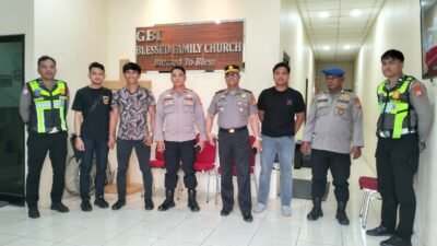 Personel Polres Pelabuhan Makassar Disiagakan di Sejumlah Gereja, Ibadah Kenaikan Yesus Kristus Berjalan Khidmat