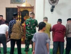 Perkuat Sinergitas, Babinsa Kodim 1409/Gowa Gelar Sholat Subuh Berjamaah dan Komsos