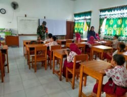 Dukung Generasi Sehat, Yayasan Gowata Bersama Babinsa Koramil 1409-05/Pallangga Distribusikan Makanan Bergizi