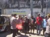 Kapolres Pelabuhan Makassar AKBP Rise Sandiyantanti Berbagi Makan Siang kepada Warga Melalui Satbinmas