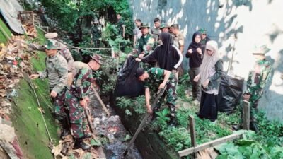 Sambut HUT Kodam XIV/Hasanuddin ke-69, Kodim 1409/Gowa Gelar Karya Bakti Bersihkan Pasar Minasamaupa
